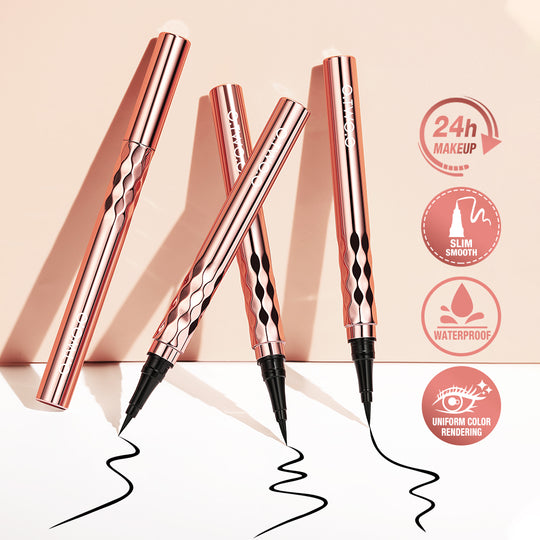 O.TWO.O Delineador líquido suave con seda dorada - Imagen 2