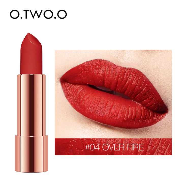 O.TWO.O Rouge barra de labios, 12 colores semi-mate, hidratante y resistente al agua - Imagen 5