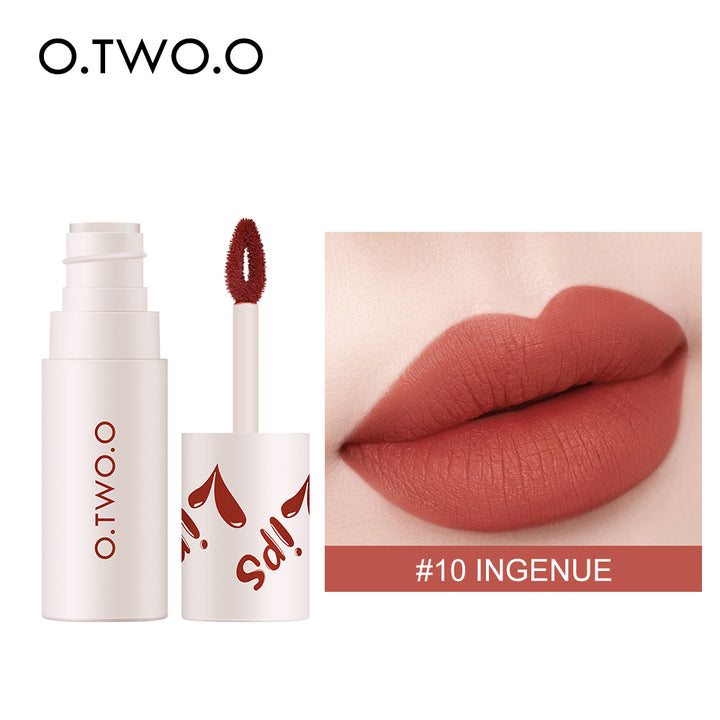 O.TWO.O Labial y rubor en crema velvet matte, alta pigmentación y duración prolongada - Imagen 11