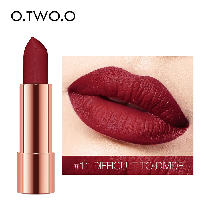 O.TWO.O Rouge barra de labios, 12 colores semi-mate, hidratante y resistente al agua - Imagen 12