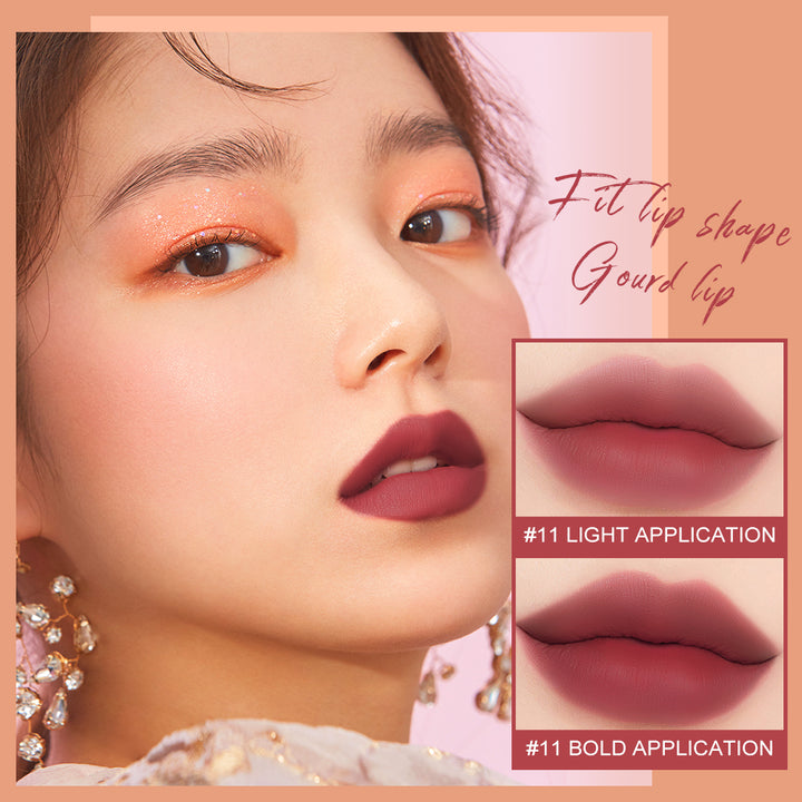 O.TWO.O Labial gloss de acabado mate aterciopelado en 12 tonos vibrantes - Imagen 14