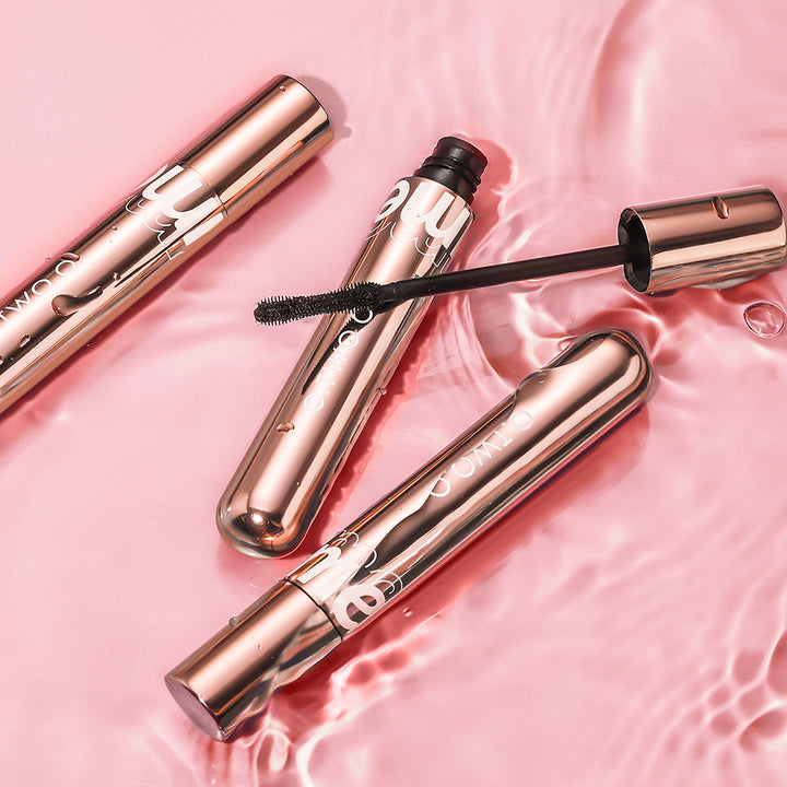 O.TWO.O Máscara negra, resistente al agua, de larga duración, alarga y realza las pestañas - Imagen 10