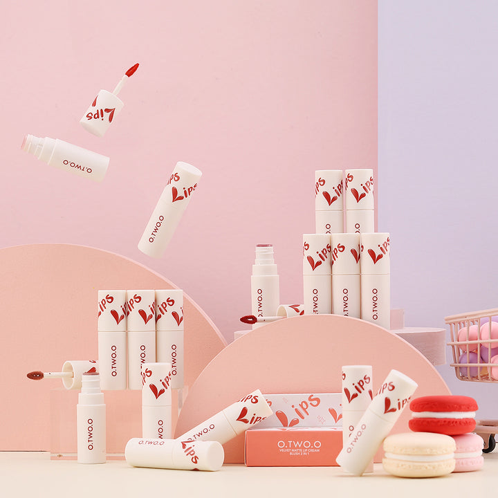 O.TWO.O Labial y rubor en crema velvet matte, alta pigmentación y duración prolongada - Imagen 20